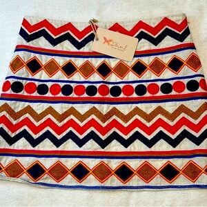 THML Embroidered Lined Skirt in Size Small. Cotton/Linen 50/50. Side Zipper NWT